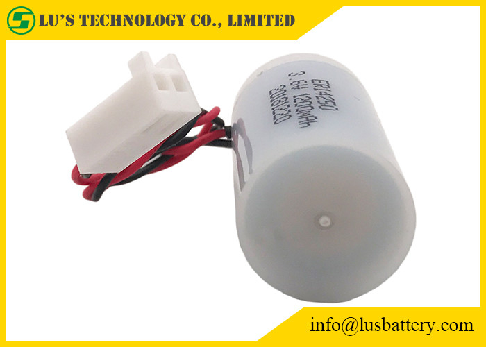 batteirs del tamaño ER14250 3,6 V 1200mah lisocl2 de las baterías 1/2AA con el estuche de plástico para medir